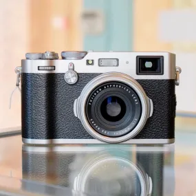 Fujifilm X100F