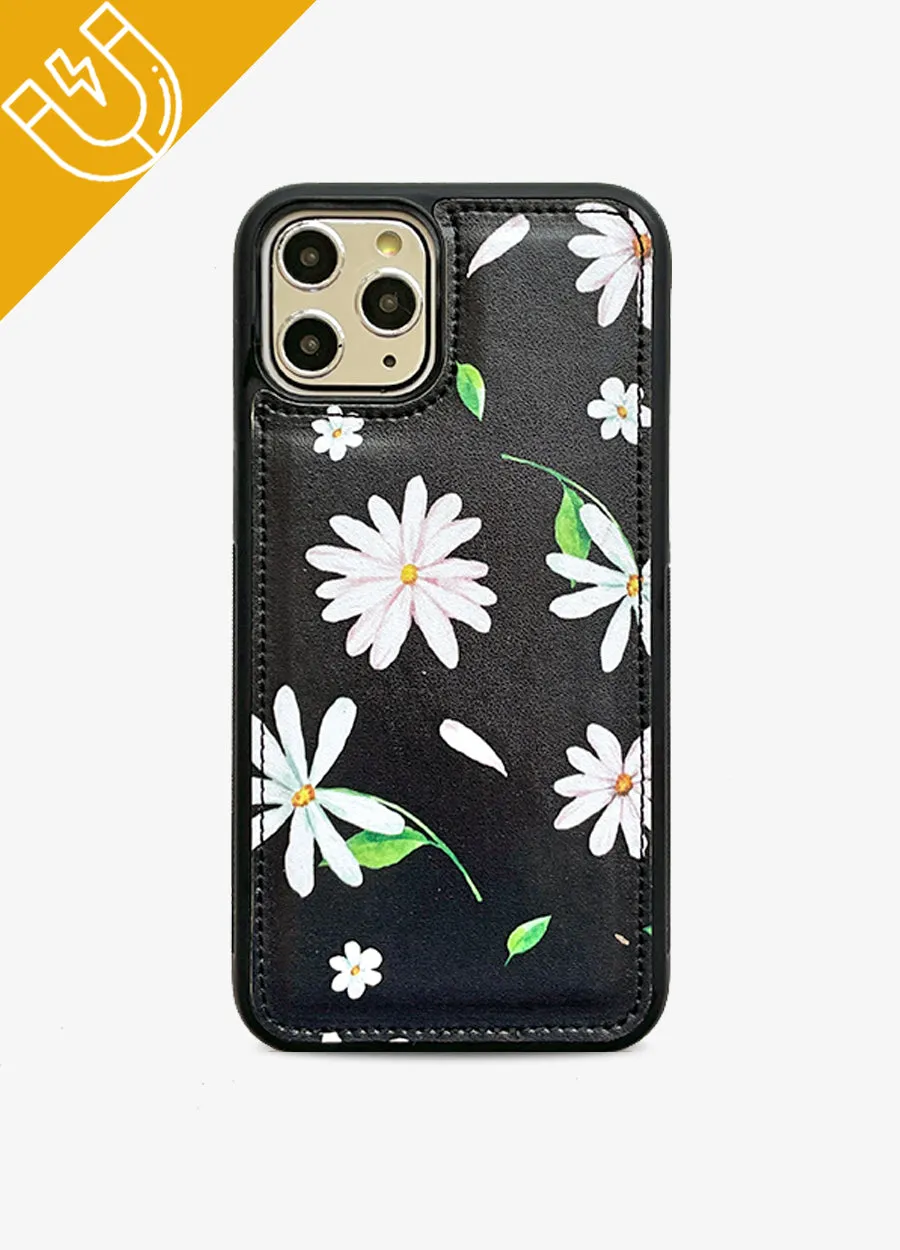 Ultimate Wristlet Phone Case in Black Daisies